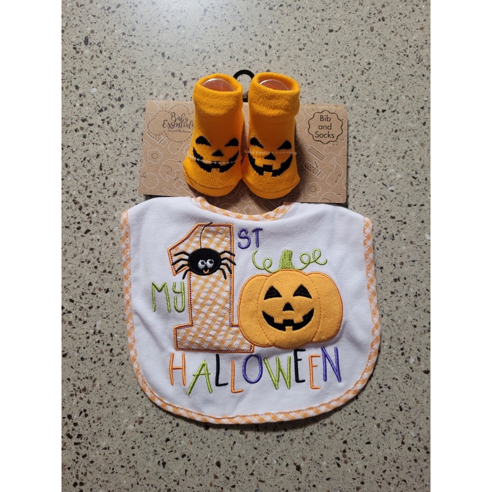 Baby Essentials My First Halloween Baby Bib & Socks Set 0-6 months Spooky Season